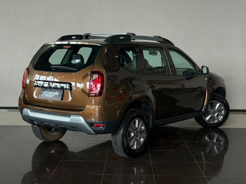 Renault Duster 2.0 D 4X2 Automático - foto 6