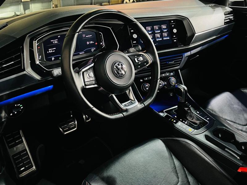 Volkswagen Jetta GLi Ag - foto 14