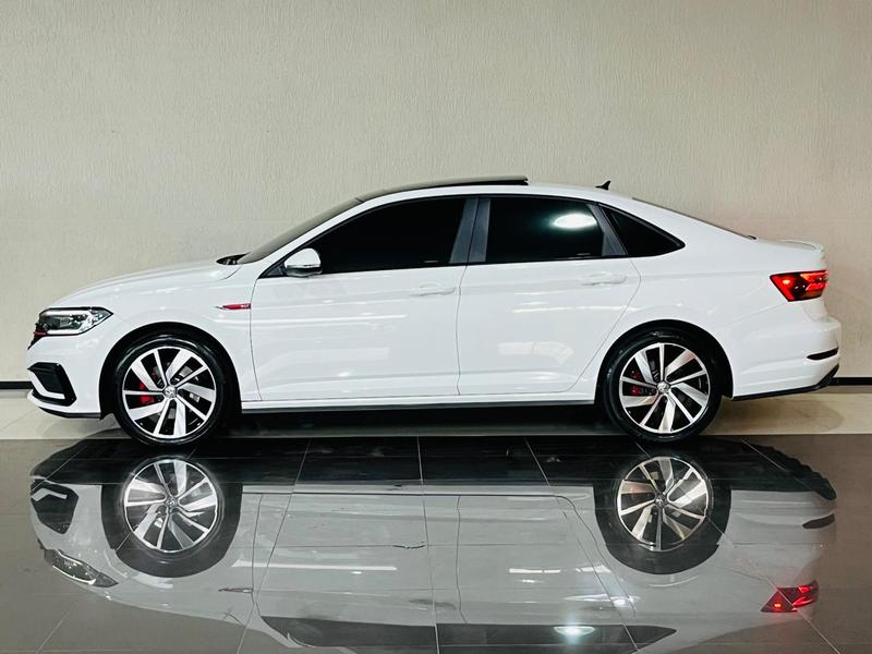 Volkswagen Jetta GLi Ag - foto 3