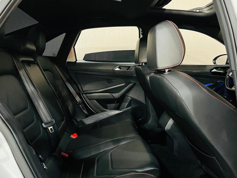 Volkswagen Jetta GLi Ag - foto 10