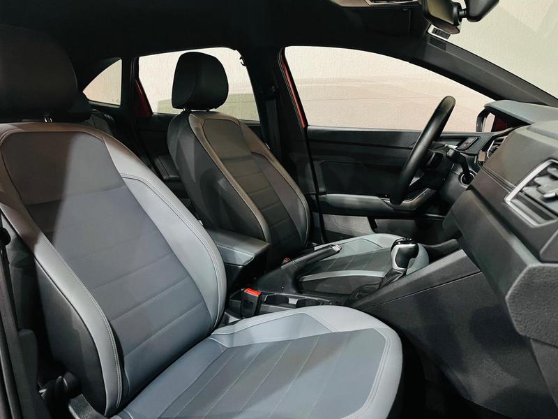 Volkswagen Nivus Highline 1.0 200 TSI Flex Aut. - foto 8