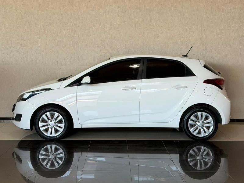 Hyundai HB20 1.6 Comfort Plus Automático (flex) - foto 3