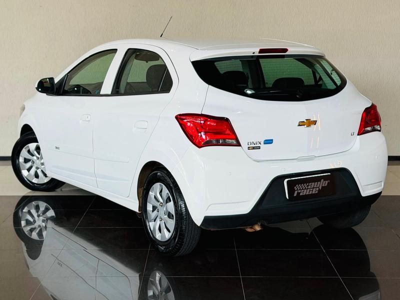 Chevrolet Onix 1.0mt LT - foto 5