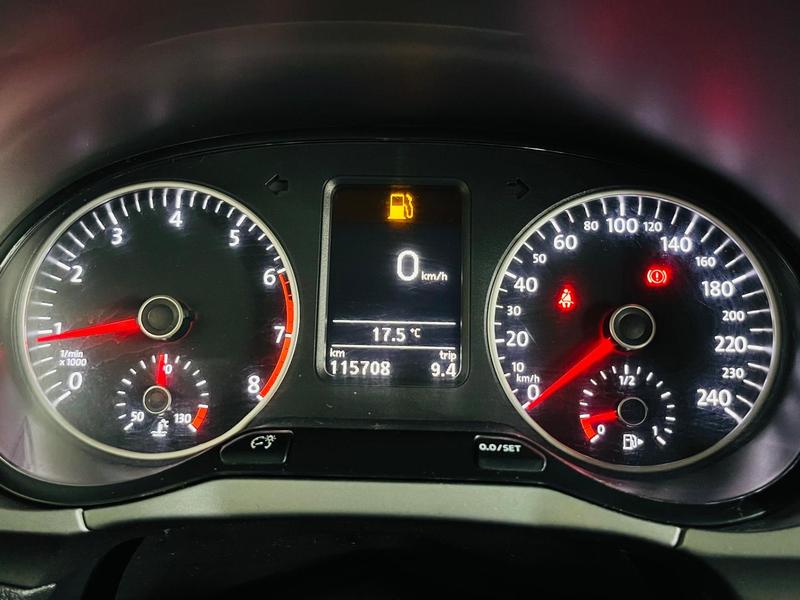 Volkswagen Fox Connect Mb - foto 12