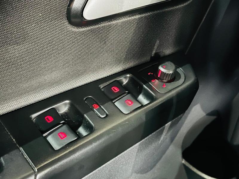 Volkswagen Fox Connect Mb - foto 13