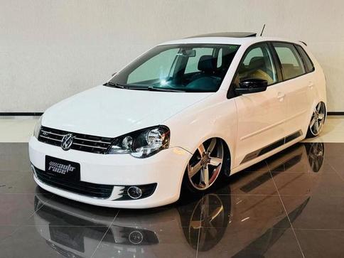 VOLKSWAGEN POLO 1.6 SPORTLINE