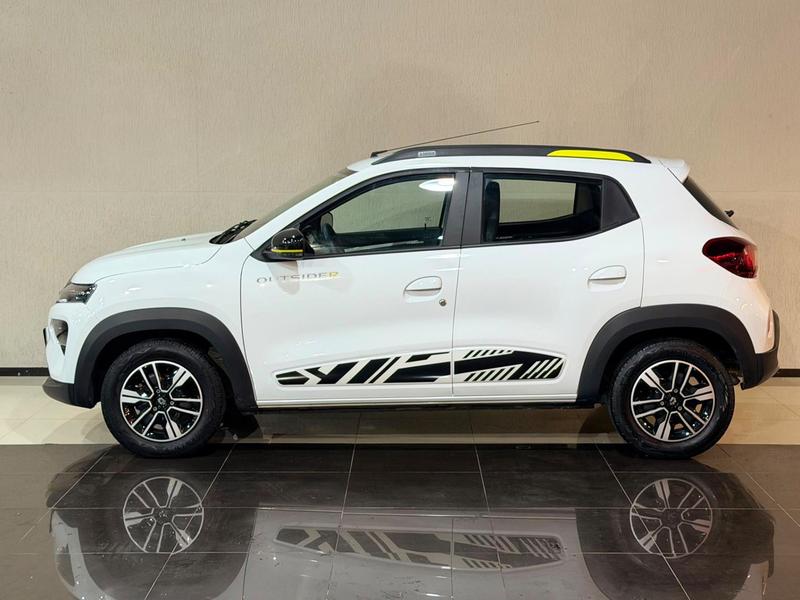 Renault Kwid Outsider 1.0 Flex 12V 5P Mec. - foto 3