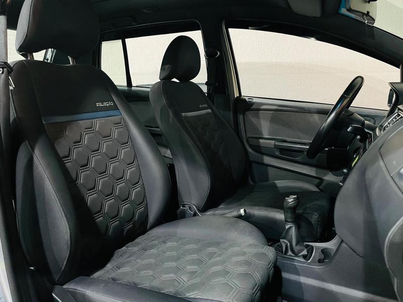Volkswagen Fox Prime Higli. 1.6 Total Flex 8V 5P - foto 9