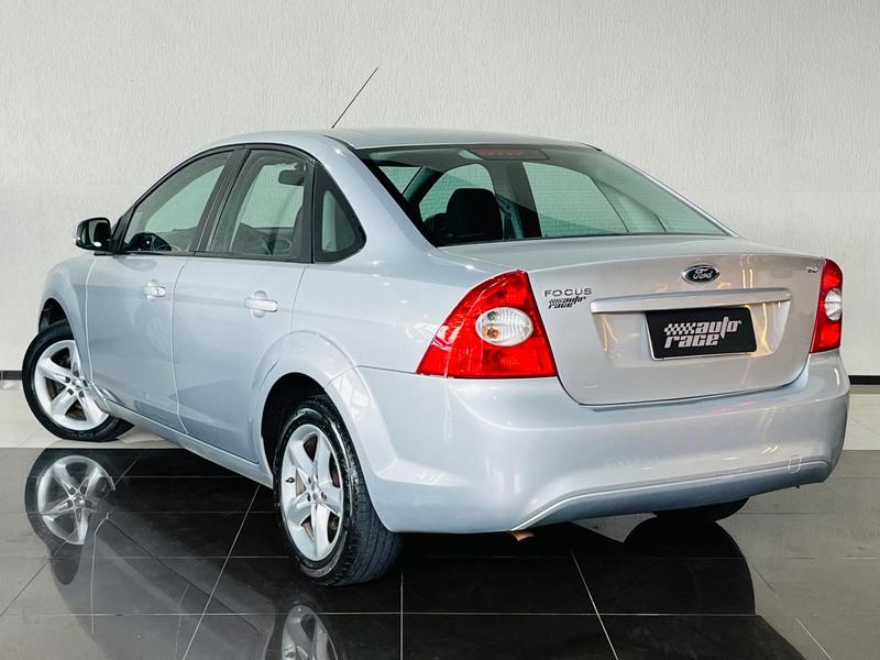Ford Focus 2.0l Fc - foto 5