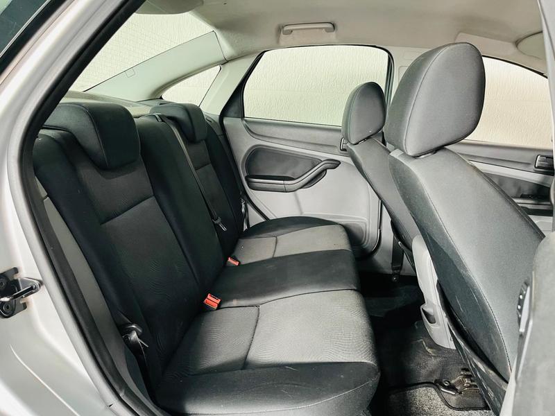 Ford Focus 2.0l Fc - foto 9