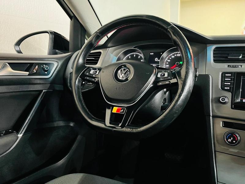 Volkswagen Golf Comfortline Ac - foto 11