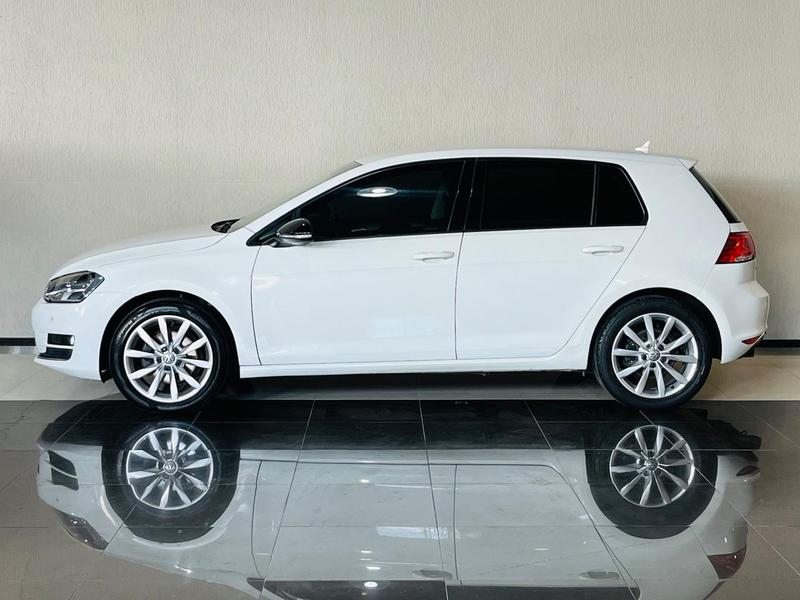 Volkswagen Golf Comfortline Ac - foto 3