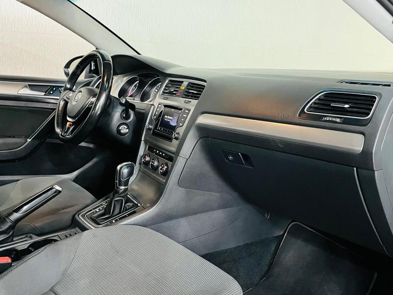 Volkswagen Golf Comfortline Ac - foto 4