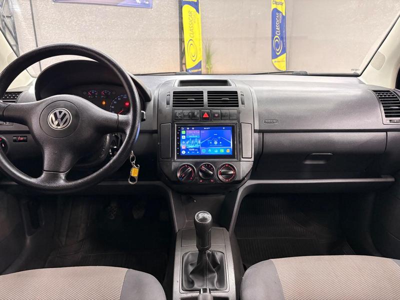 Volkswagen Polo Sedan 1.6 - foto 13