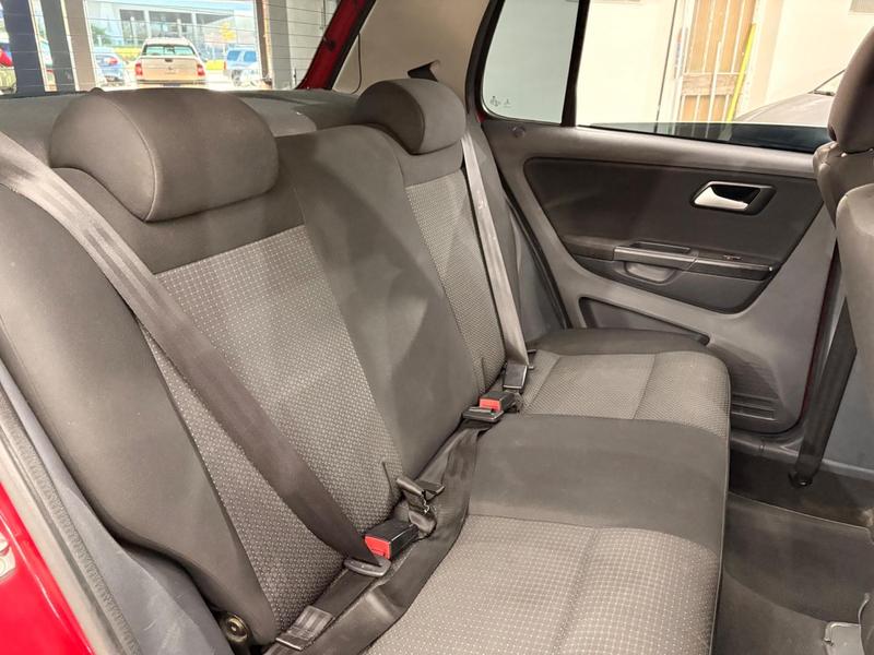 Volkswagen Fox Connect Mb - foto 13