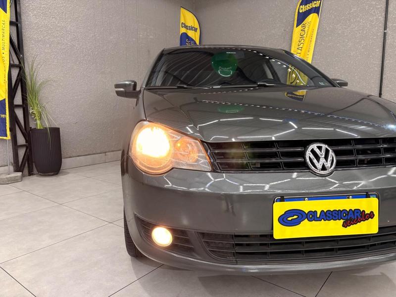 Volkswagen Polo Sedan 1.6 Mi Total Flex 8V 4P - foto 5