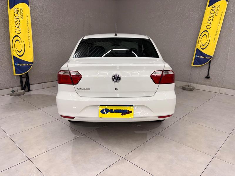 Volkswagen Voyage 16l - foto 6