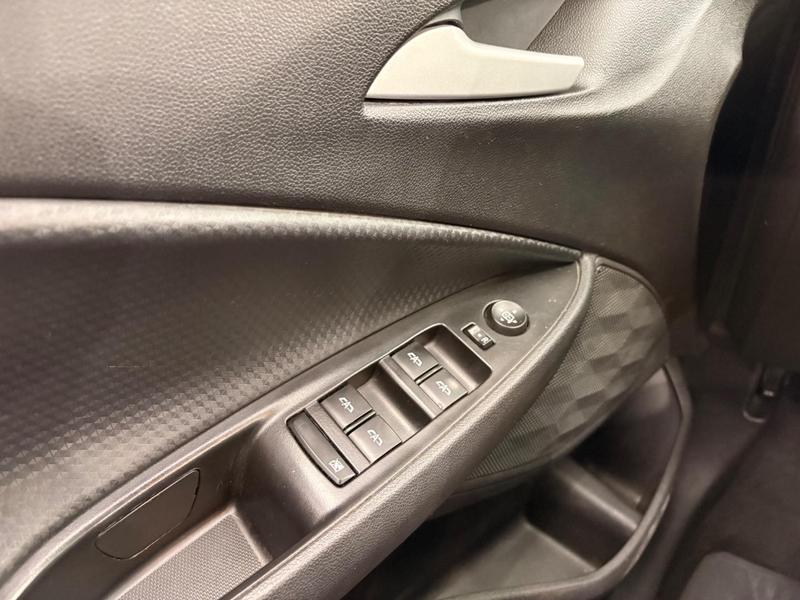 Chevrolet Onix Plus 10mt - foto 15