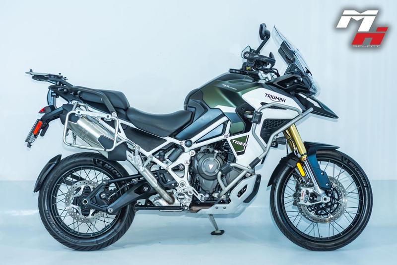 TRIUMPH TIGER 1200 RALLY EXPLORER