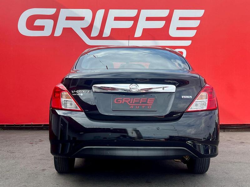 Nissan Versa V Drive Esp.ed. 1.6 16V Flex Aut. - foto 4