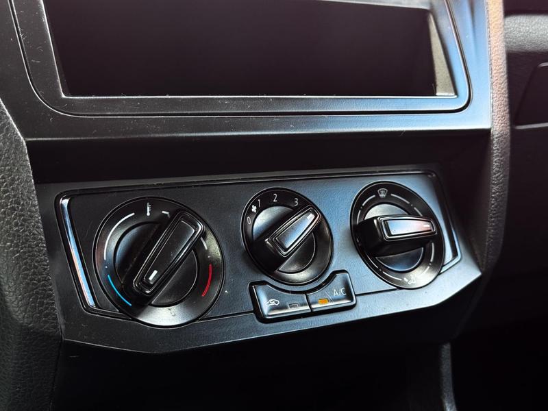 Volkswagen Gol 16l - foto 13