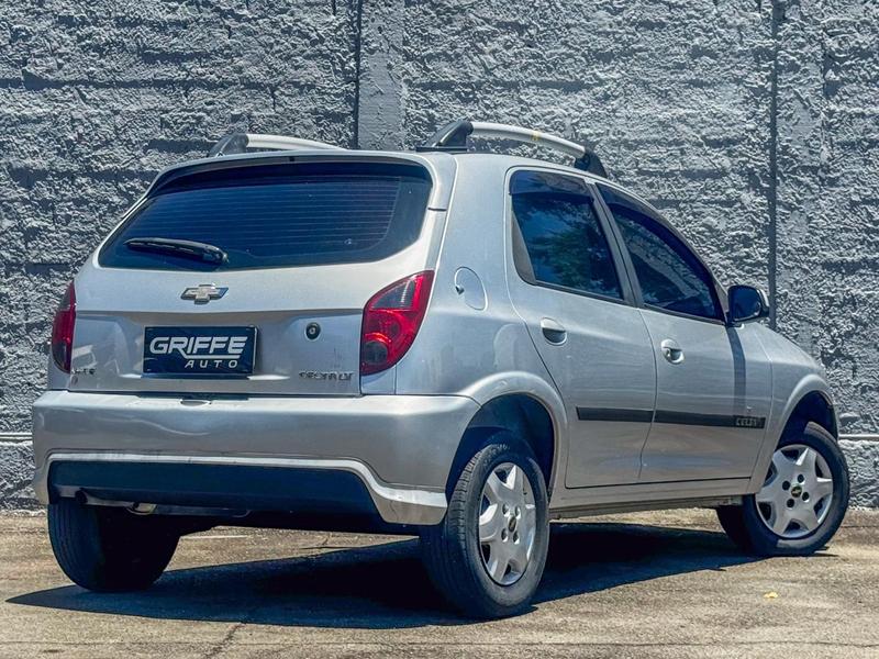 Chevrolet Celta 10l LT - foto 4