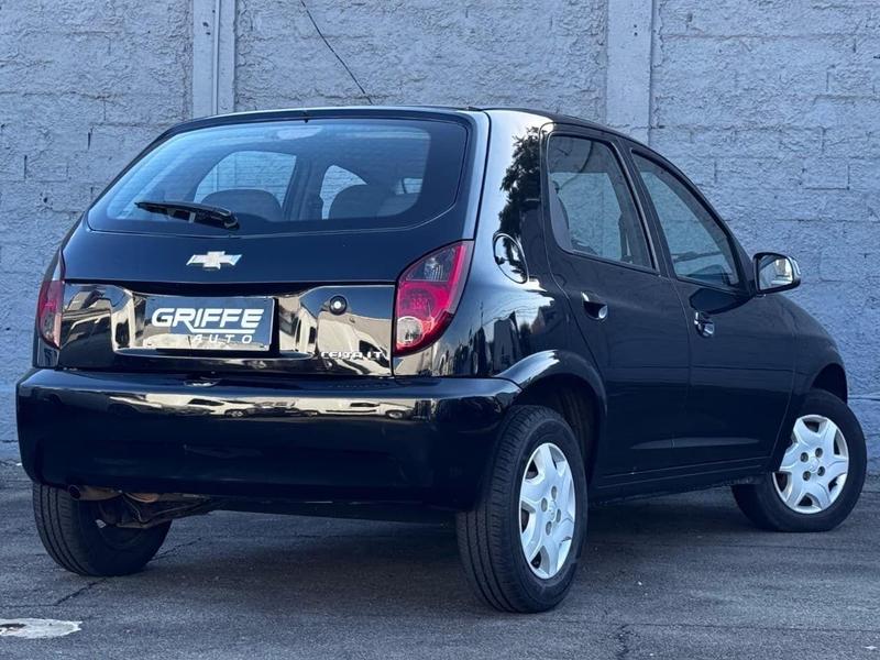 Chevrolet Celta 10l LT - foto 4