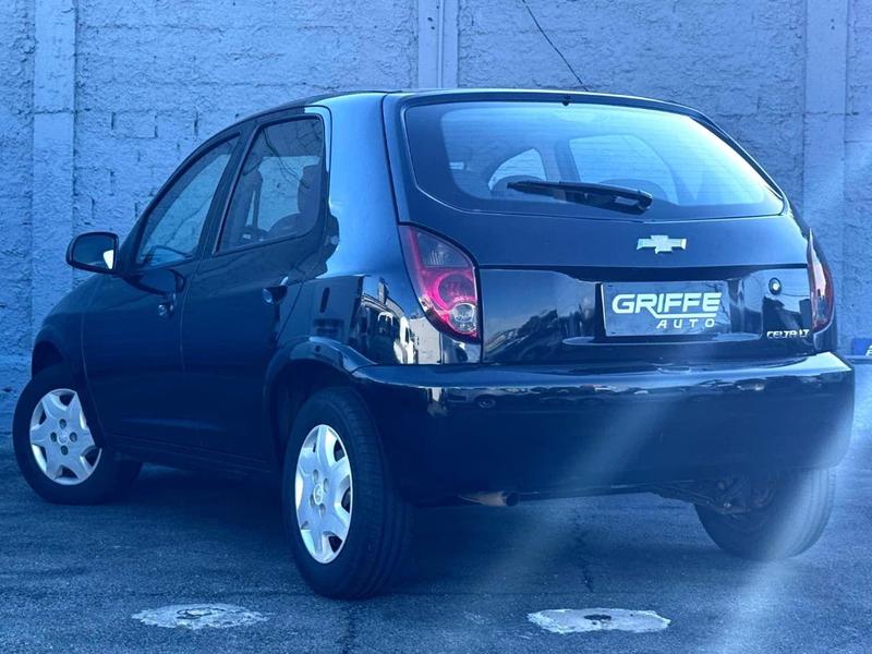 Chevrolet Celta 10l LT - foto 6
