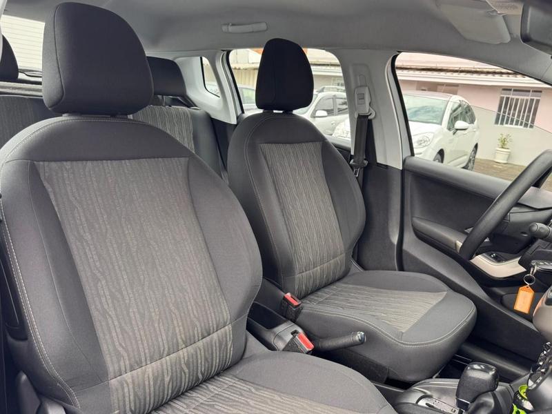 Peugeot 2008 Allure - foto 12