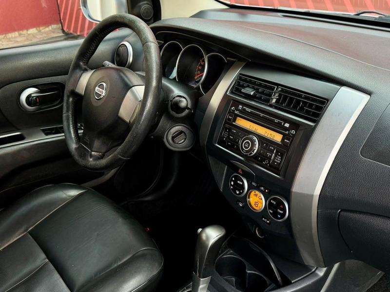 Nissan Livina 1.6 16V Flex Fuel 5P - foto 14