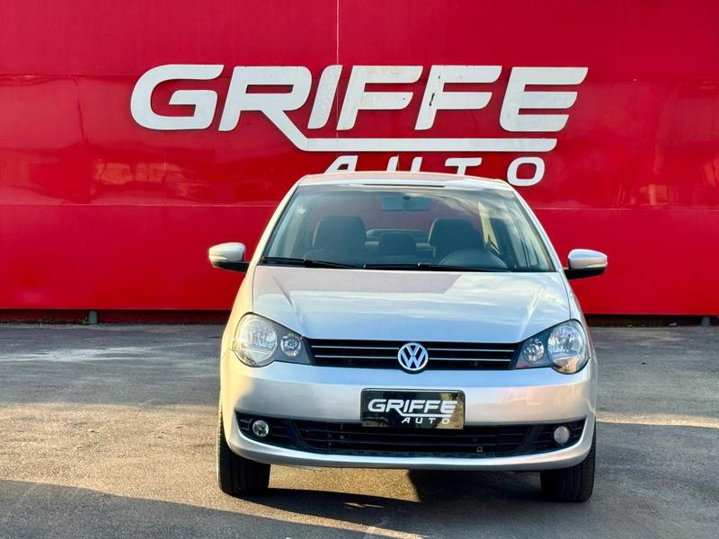 Volkswagen Polo Sedan 1.6 Comfor - foto 2