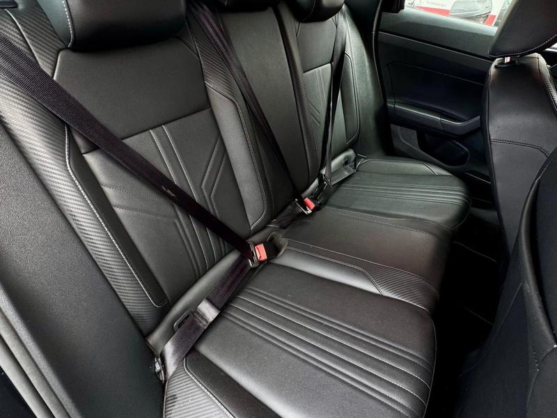 Volkswagen Nivus Hl TSI - foto 13
