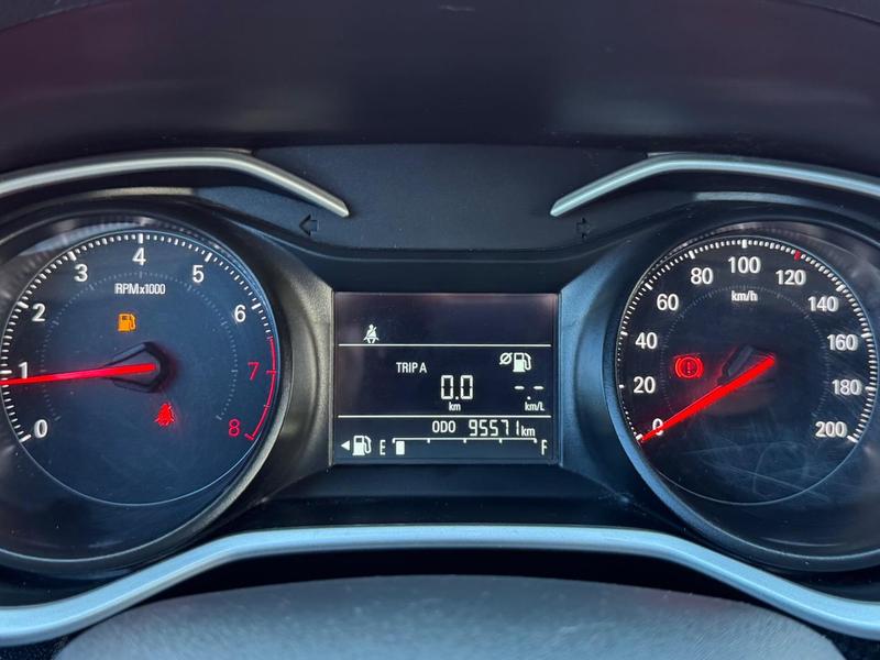 Chevrolet Onix 10mt - foto 7