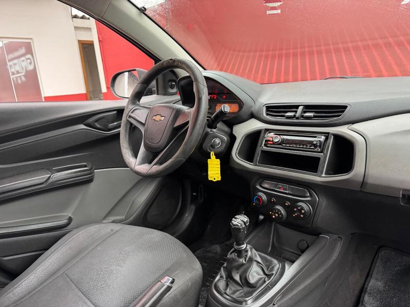 Chevrolet Onix Hatch LT 1.0 8V Flexpower 5P Mec. - foto 11
