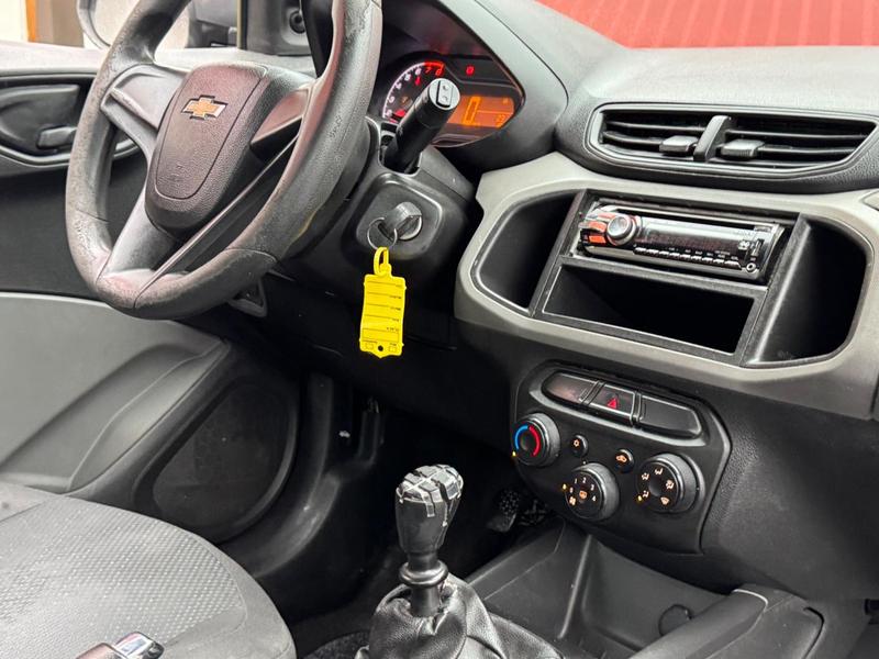 Chevrolet Onix Hatch LT 1.0 8V Flexpower 5P Mec. - foto 12