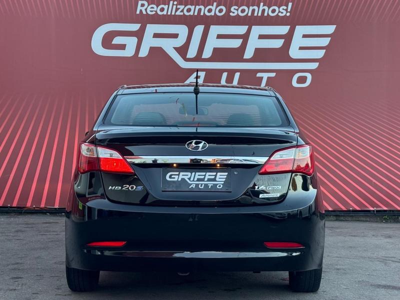 Hyundai HB20S 1.6 Comfort Plus 16V Flex 4P Automático - foto 5