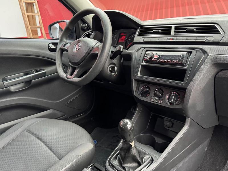 Volkswagen Gol 16l - foto 12