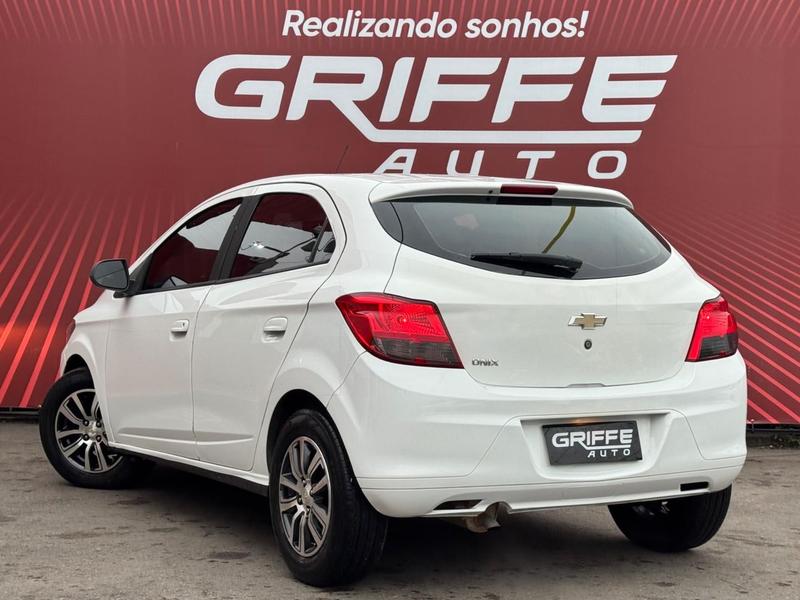 Chevrolet Onix 10mt Joye - foto 6