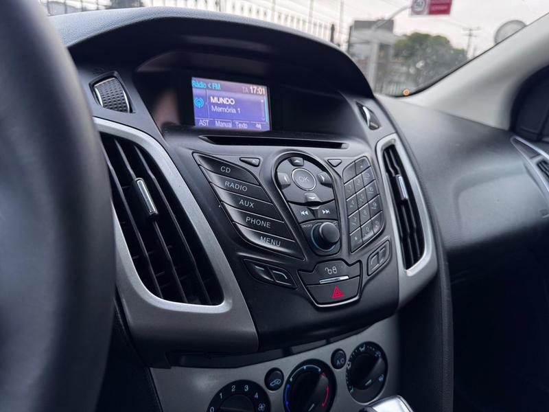 Ford Focus 1.6 S Se Se Plus Flex 8V 16V 5P - foto 8
