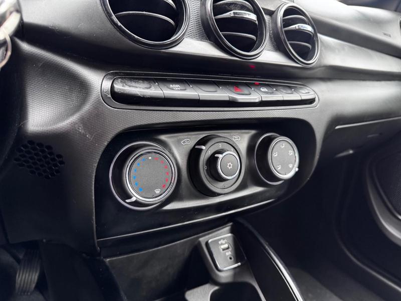 Fiat Cronos Drive 1.0 - foto 12