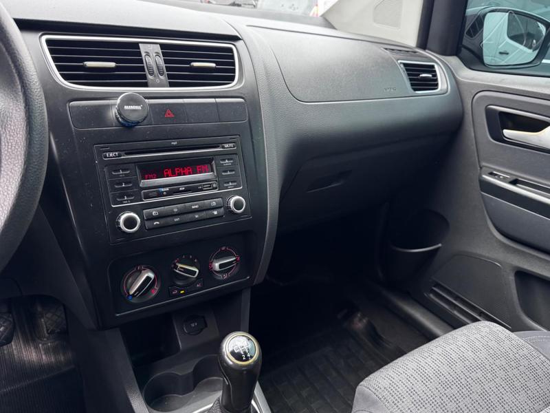Volkswagen Fox 1.6 Gii - foto 11