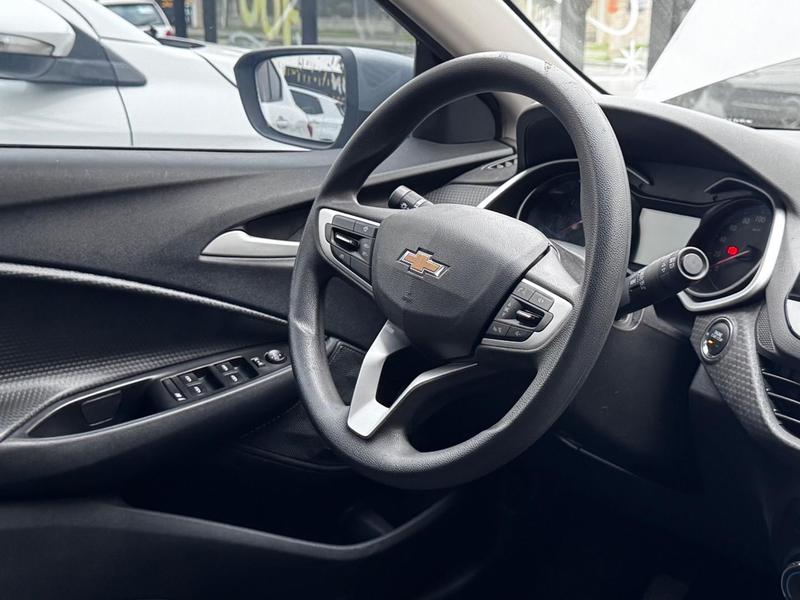 Chevrolet Onix 10mt - foto 6