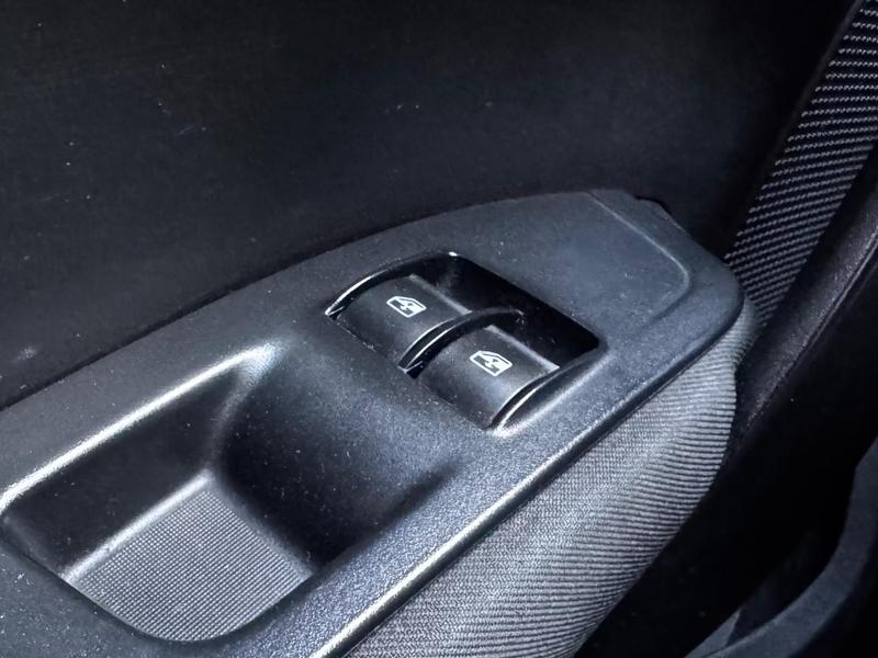 Fiat Cronos 13 - foto 12