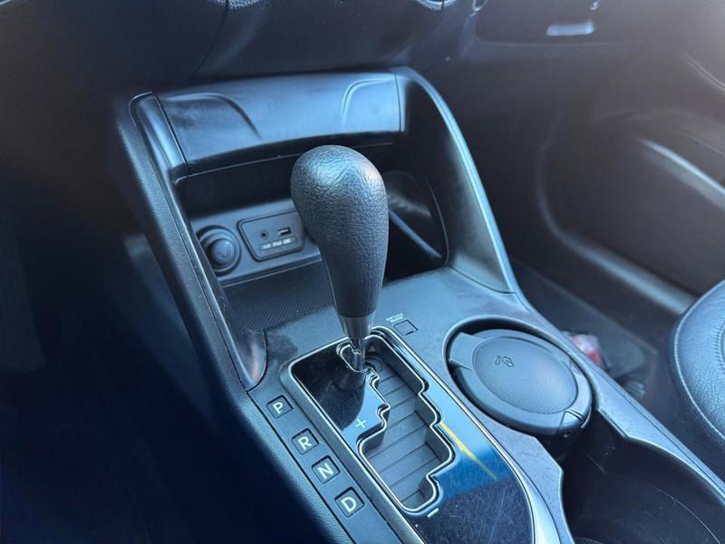 Hyundai ix35 2.0 - foto 13
