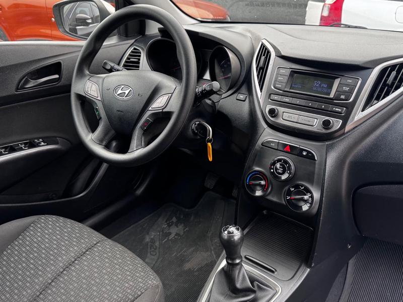 Hyundai HB20 10m 1.0 - foto 5