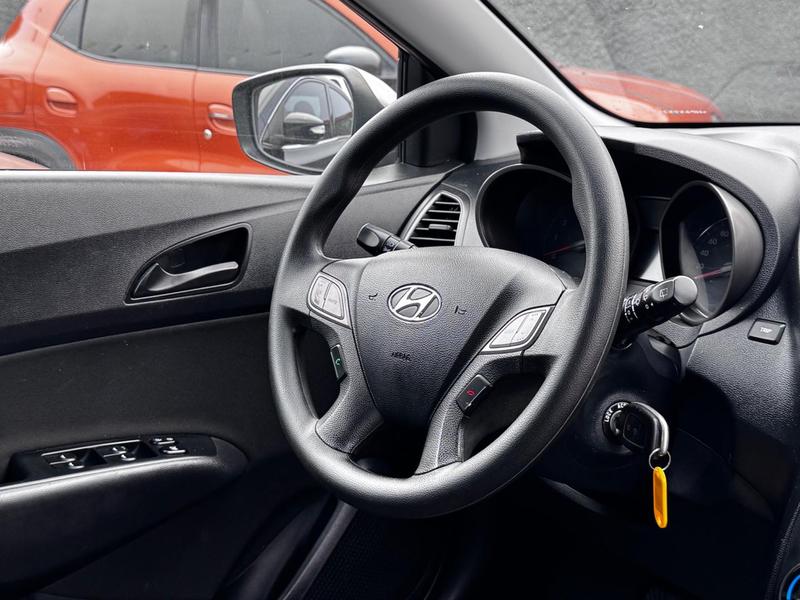 Hyundai HB20 10m 1.0 - foto 7