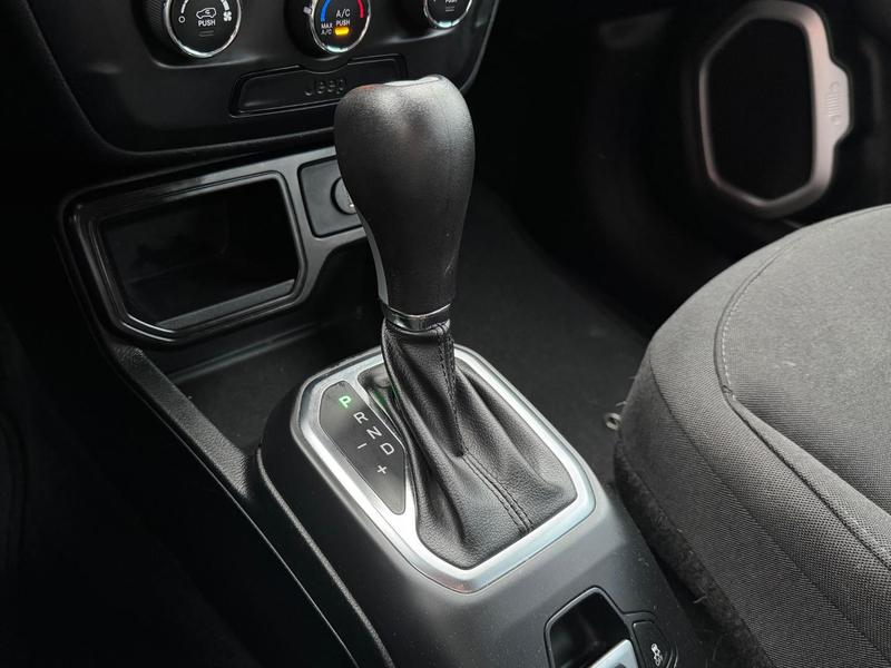 Jeep Renegade 1.8 At - foto 13