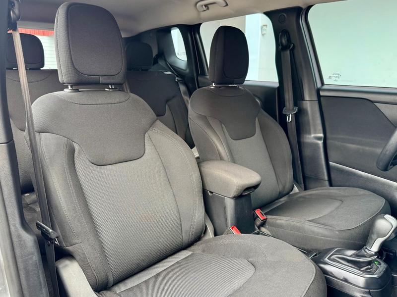 Jeep Renegade 1.8 At - foto 17