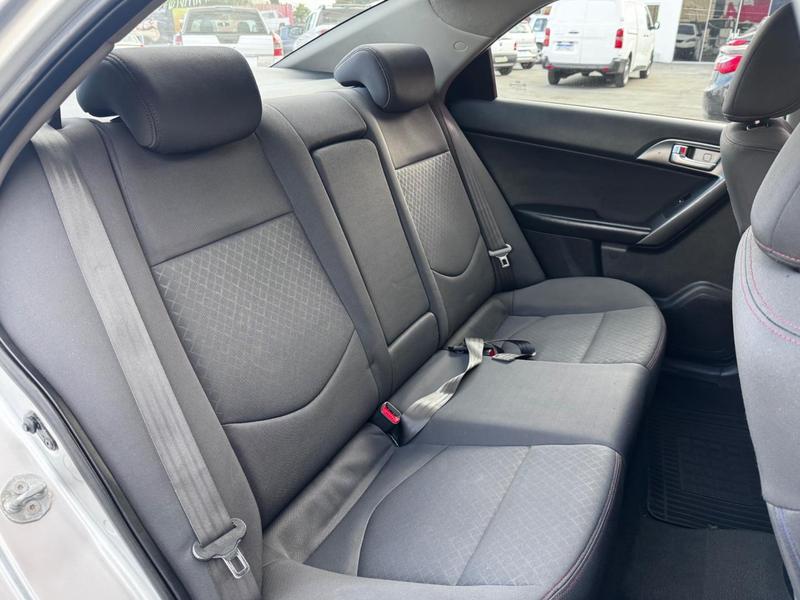 Kia Cerato Ex2 1.6l - foto 15