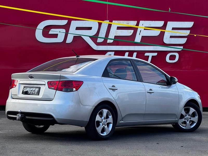 Kia Cerato Ex2 1.6l - foto 4